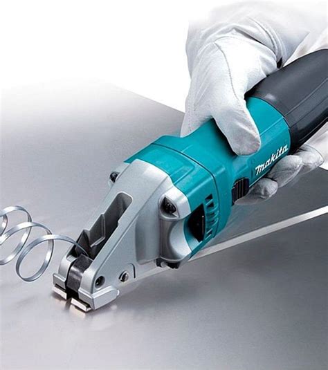 Makita electric sheet metal shears